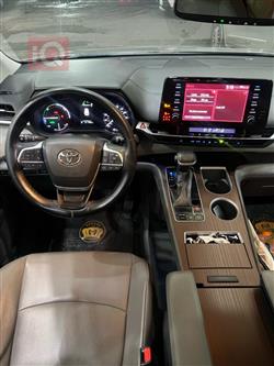 تويوتا سيينا